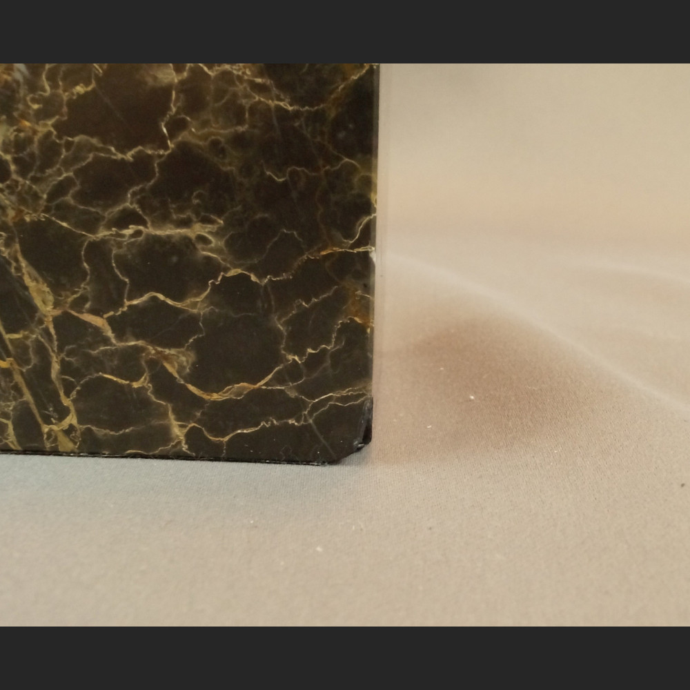 Byk giełdowy rzeźba z brązu hossa 