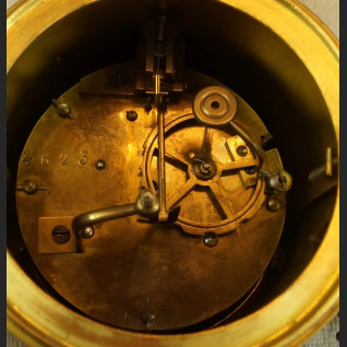 Zegar kominkowy stary francuski marmurowy Zegar kominkowy stary francuski marmurowy