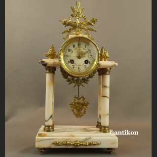 Zegar kominkowy stary francuski marmurowy Zegar kominkowy stary francuski marmurowy