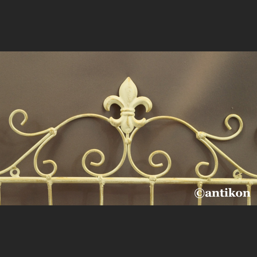 Wieszak biały metalowy Wieszak biały metalowy