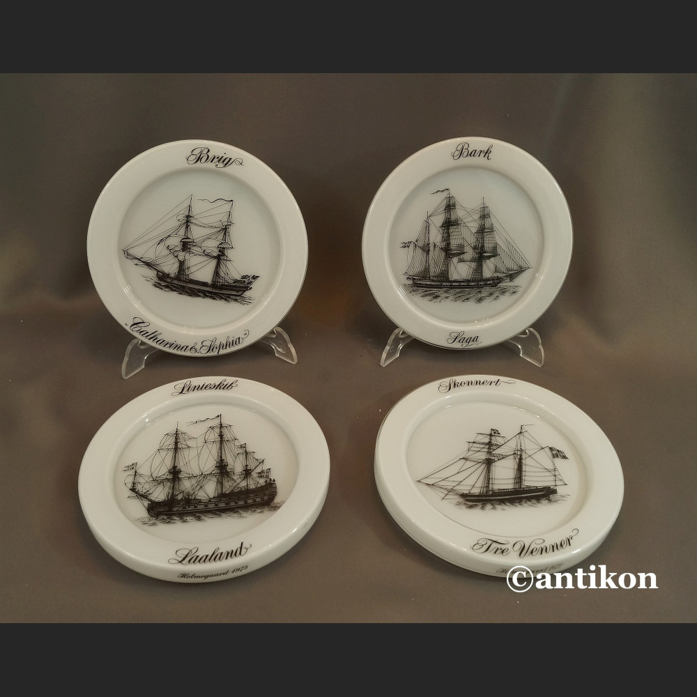 Żaglowce talerze kolekcjonerskie szklane bulaje Żaglowce talerze kolekcjonerskie szklane bulaje
