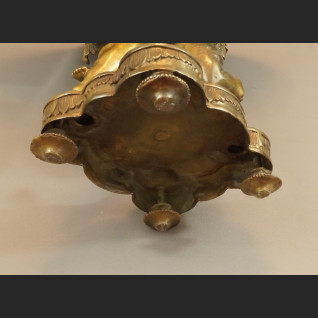 Patera z brązem pałacowa z aniołami 