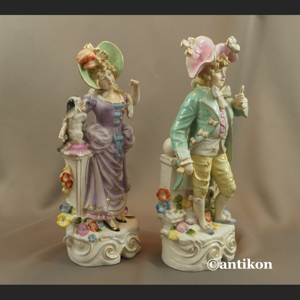 Porcelanowe figury para dworska prezent ślubny duże okazy Porcelanowe figury para dworska prezent ślubny duże okazy