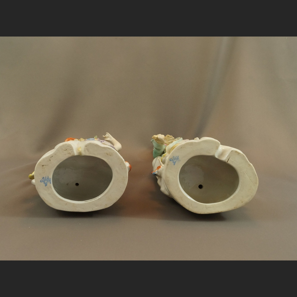 Porcelanowe figury para dworska prezent ślubny duże okazy Porcelanowe figury para dworska prezent ślubny duże okazy