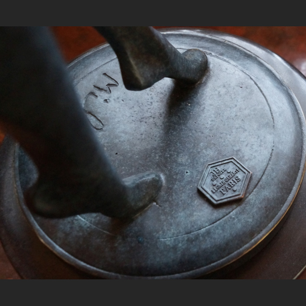 Rzeźba modernistyczna z brązu Tancerz mężczyzna Rzeźba modernistyczna z brązu Tancerz mężczyzna