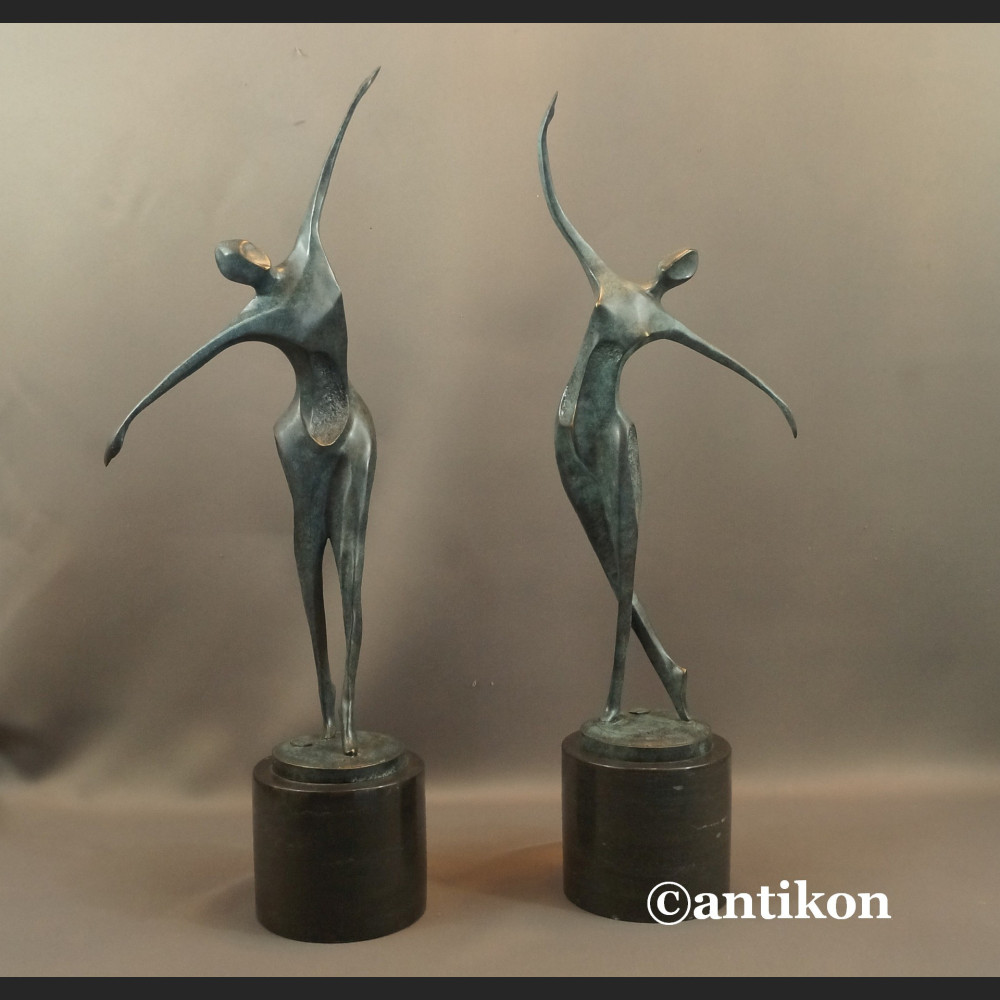 Rzeźba modernistyczna z brązu Tancerz mężczyzna Rzeźba modernistyczna z brązu Tancerz mężczyzna