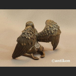 Kobieta anioł figurka z brązu Kobieta anioł figurka z brązu