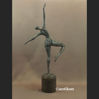 Rzeźba nowoczesna z brązu modernistyczna Tancerka 