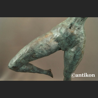 Rzeźba nowoczesna z brązu modernistyczna Tancerka 