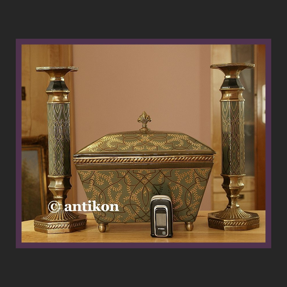 Porcelana z brązem wielka zielona szkatuła art deco