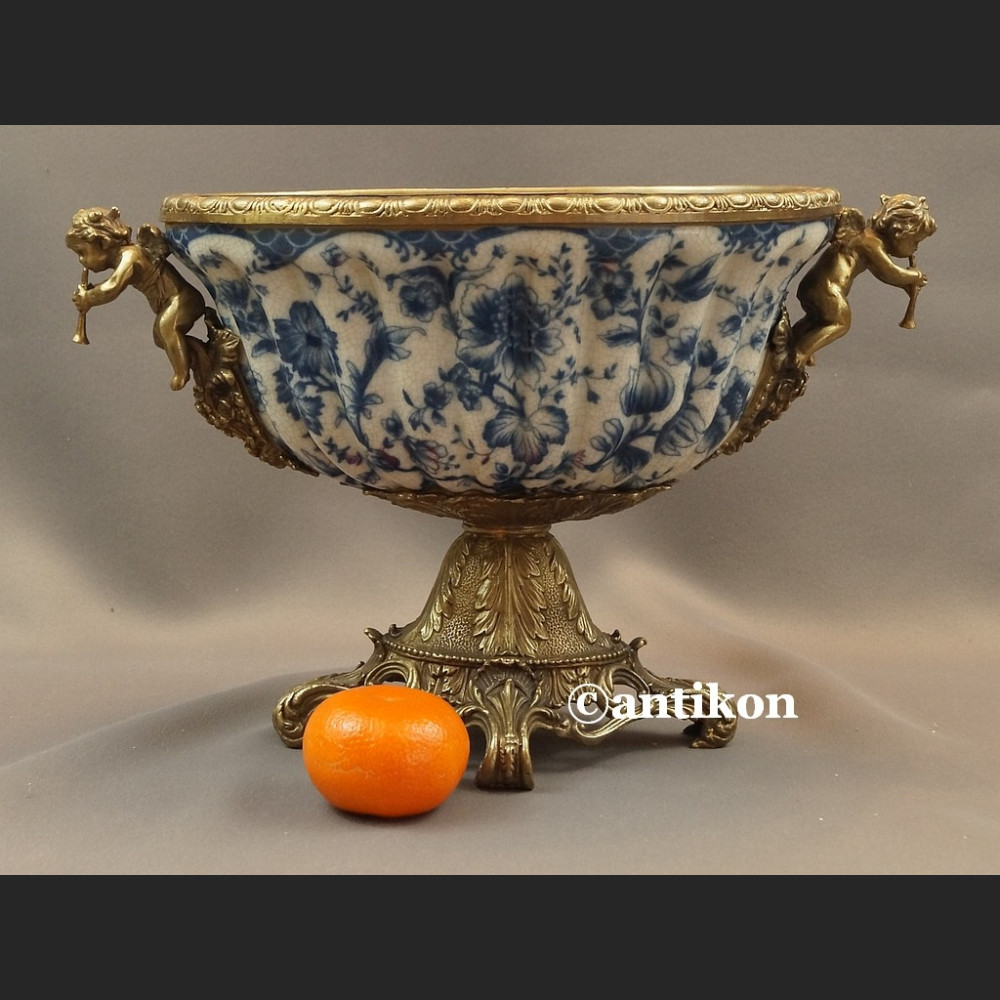 Patera porcelanowa cebulowy wzór z aniołami 