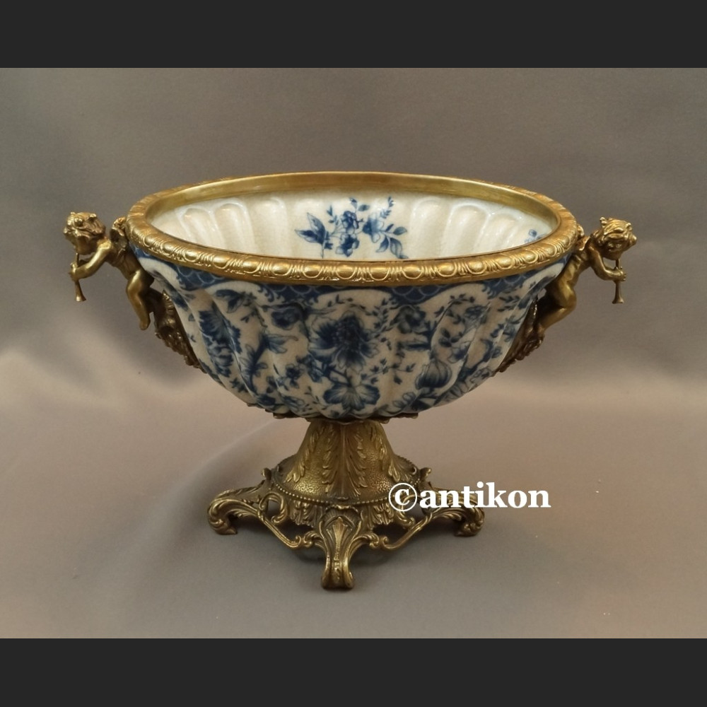 Patera porcelanowa cebulowy wzór z aniołami 