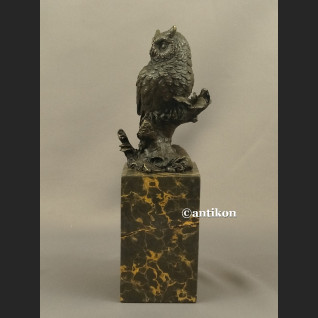 Sowa rzeźba z brązu symbol mądrości i nauki Sowa rzeźba z brązu symbol mądrości i nauki