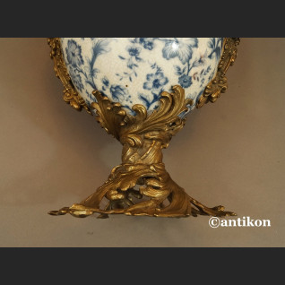 Wazon wzór cebulowy duży z brązem Wazon wzór cebulowy duży z brązem