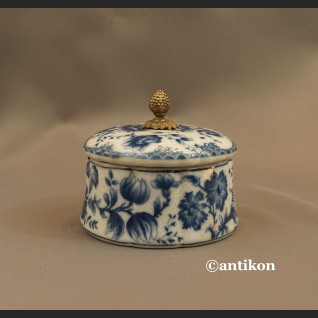 Szkatułka porcelanowa  wzór cebulowy kobaltowy 