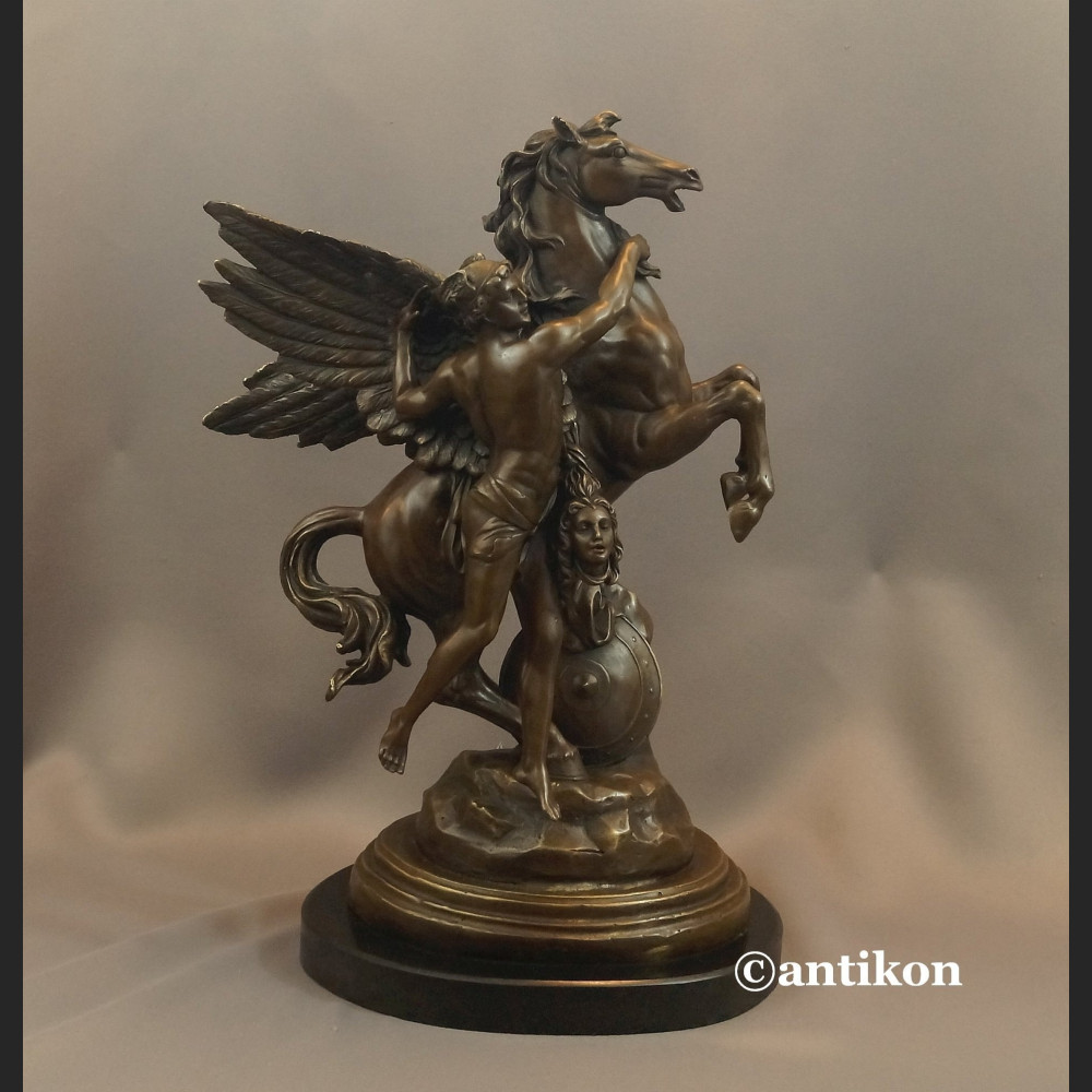 Perseusz i Pegaz rzeźba z brązu luksusowy prezent  Perseusz i Pegaz rzeźba z brązu luksusowy prezent