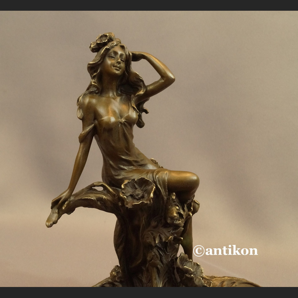 Patera secesyjna z nimfą prawdziwy brąz 