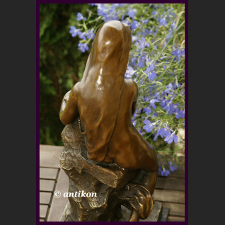 Rzeźba Macierzyństwo duży posąg z brązu Rzeźba Macierzyństwo duży posąg z brązu