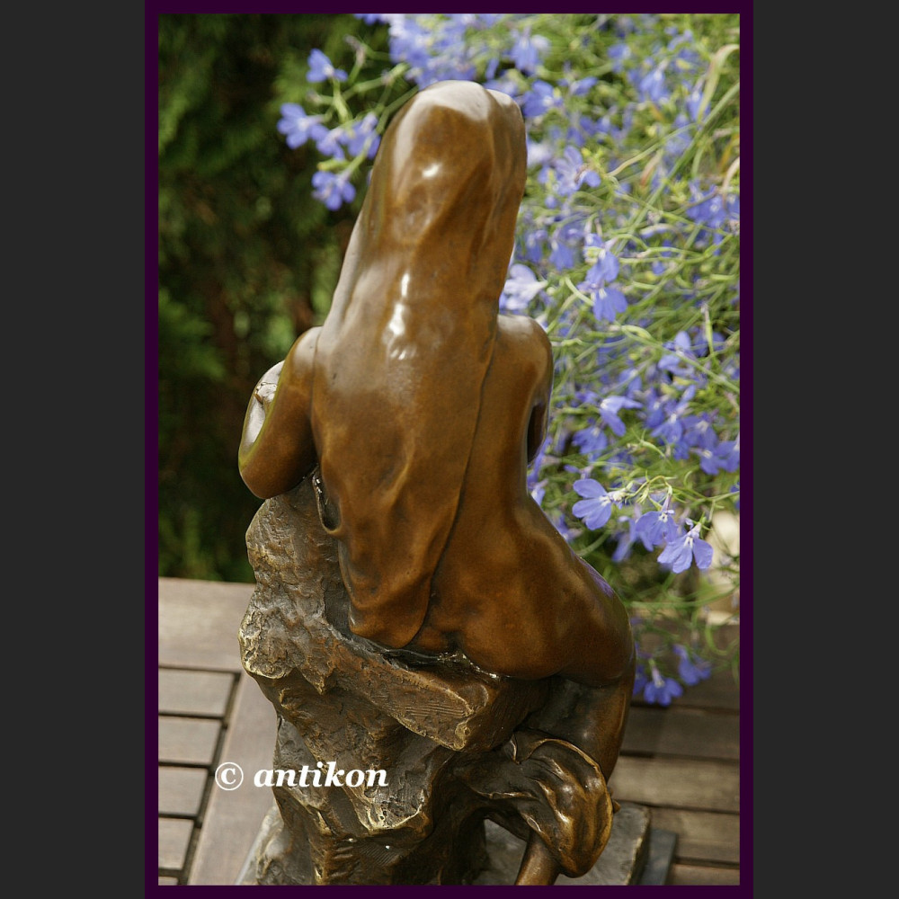 Rzeźba Macierzyństwo duży posąg z brązu Rzeźba Macierzyństwo duży posąg z brązu