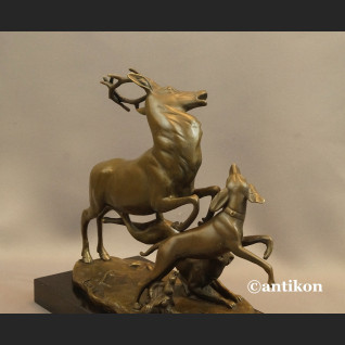 Rzeźba polowanie na jelenia prezent dla myśliwego Rzeźba polowanie na jelenia prezent dla myśliwego