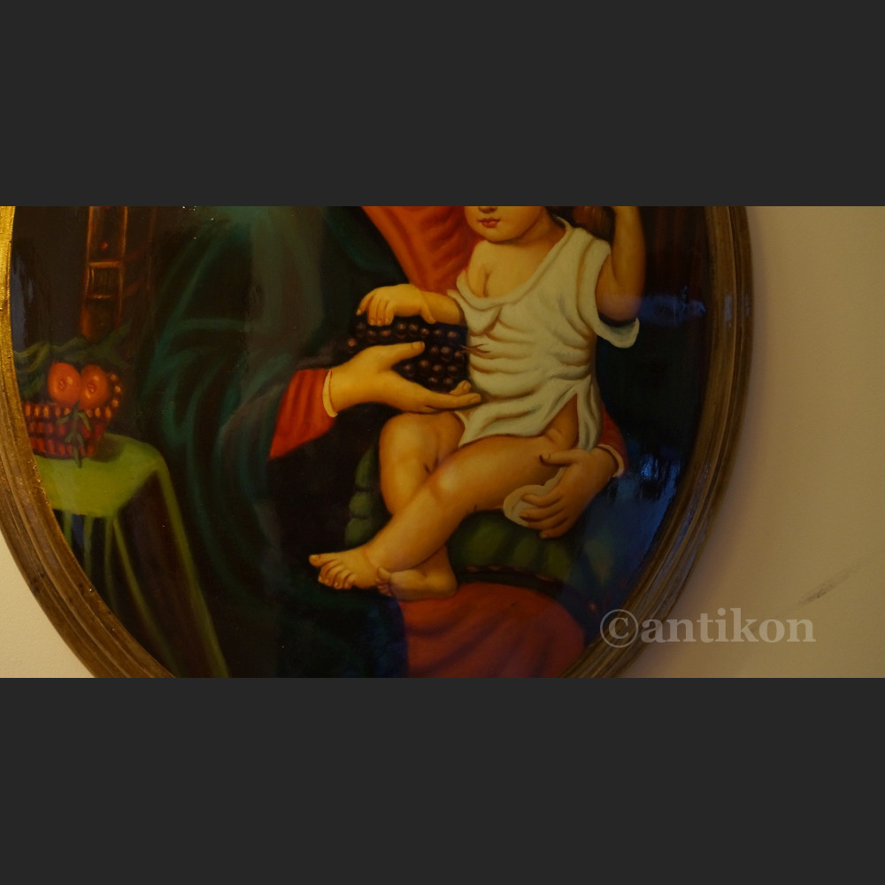 Obraz Madonna z Jezusem na owalnym medalionie 