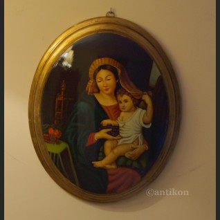 Obraz Madonna z Jezusem na owalnym medalionie 