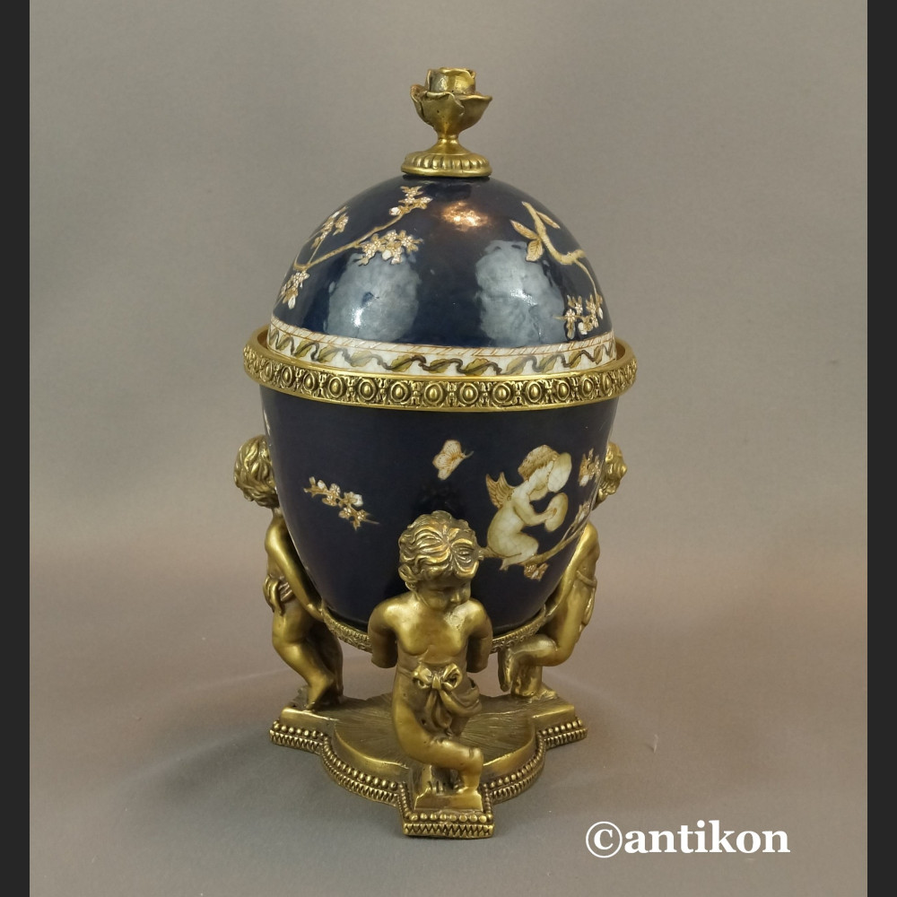 Carskie Jajo z dziećmi a la Faberge porcelanowa szkatuła Carskie Jajo z dziećmi a la Faberge porcelanowa szkatuła