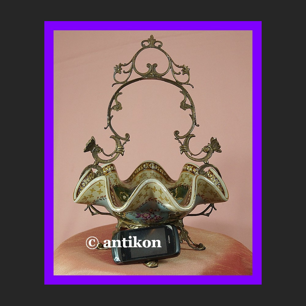 Fantastyczny porcelanowy koszyk patera na owoce Fantastyczny porcelanowy koszyk patera na owoce