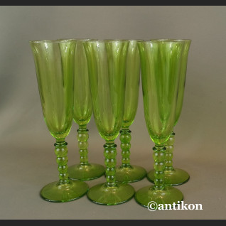 Kieliszki secesyjne zielone zestaw do wina Kieliszki secesyjne zielone zestaw do wina