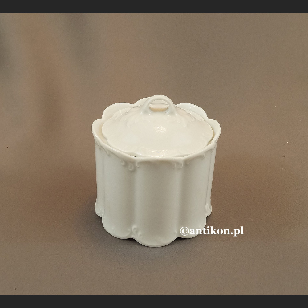 Cukierniczka Rosenthal biała z reliefem Cukierniczka Rosenthal biała z reliefem