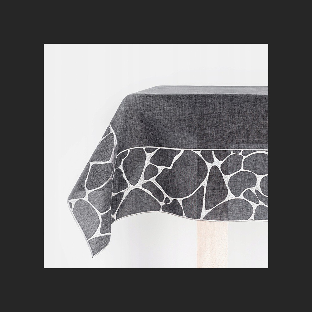 Obrus nowoczesny z haftem 140 x 280 na duży stół Obrus nowoczesny z haftem 140 x 280 na duży stół