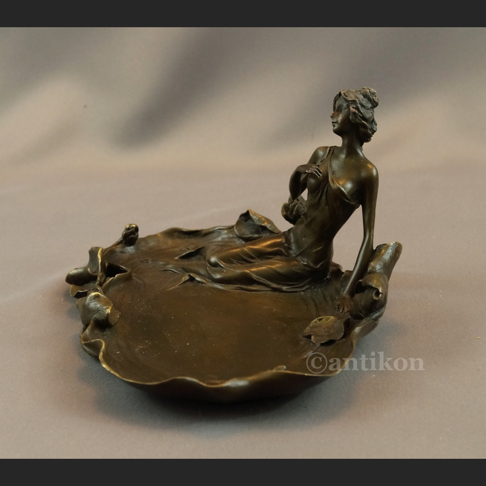 Secesyjna patera z nimfą prawdziwy brąz 