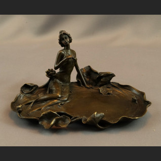 Secesyjna patera z nimfą prawdziwy brąz 