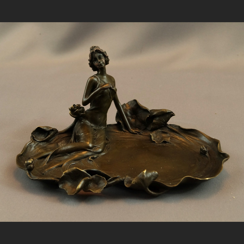 Secesyjna patera z nimfą prawdziwy brąz 