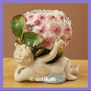 ŚLICZNY PORCELANOWY WAZON DONICZKA SECESJA