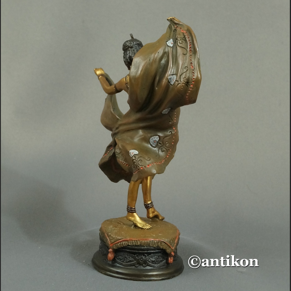 Tancerka rzeźba kobiety w stroju wschodnim złocona 