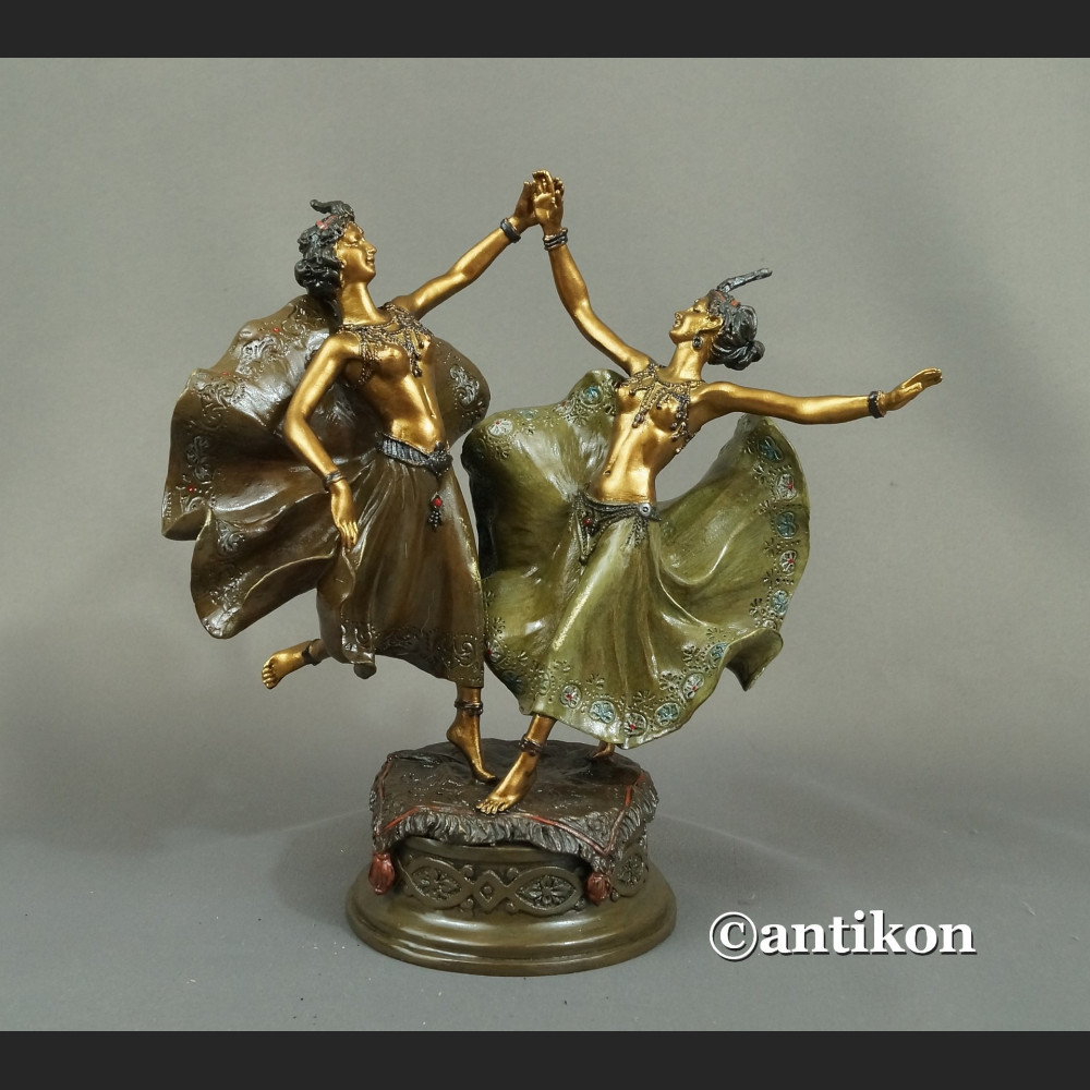 Para tancerek rzeźba kobiet w stroju wschodnim złocona 