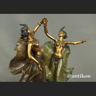 Para tancerek rzeźba kobiet w stroju wschodnim złocona 