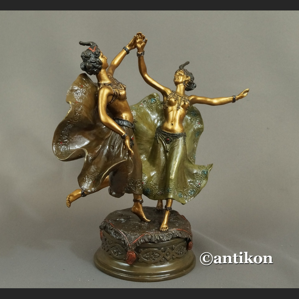 Para tancerek rzeźba kobiet w stroju wschodnim złocona 