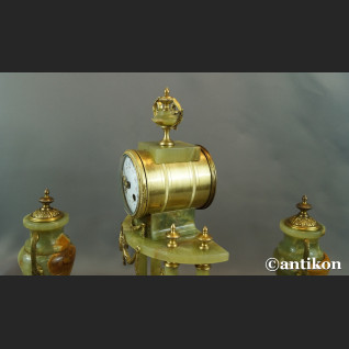 Zegar kominkowy antyk z onyksu  Zegar kominkowy antyk z onyksu