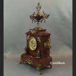 Zegar francuski z bordowego marmuru Mougin XIX w