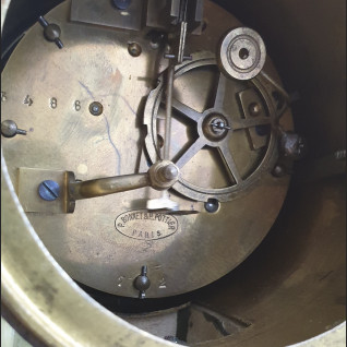 Zegar kominkowy antyk z onyksu  Zegar kominkowy antyk z onyksu