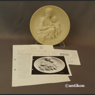 Madonna z Dzieciątkiem włoski relief z alabastru 