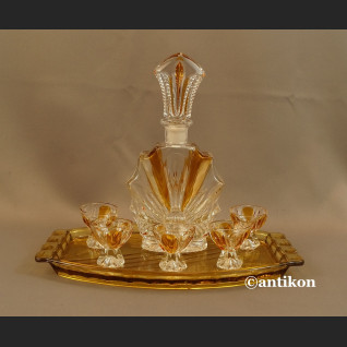 Stare kieliszki z karafką i tacą art deco 