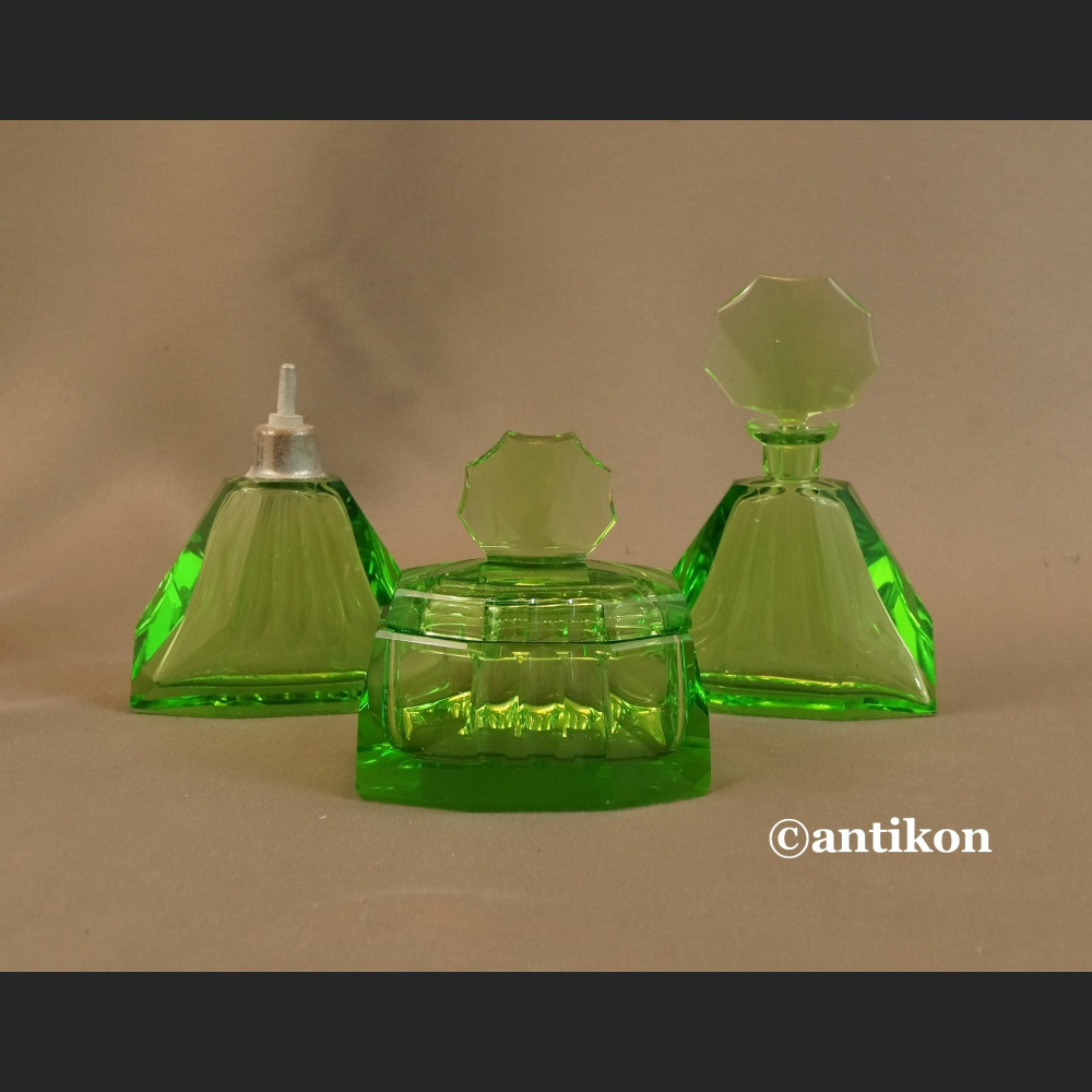 Art deco zielone szkło butelki