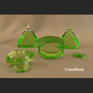 Art deco zielone szkło butelki Art deco zielone szkło butelki