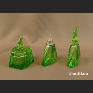 Art deco zielone szkło butelki Art deco zielone szkło butelki