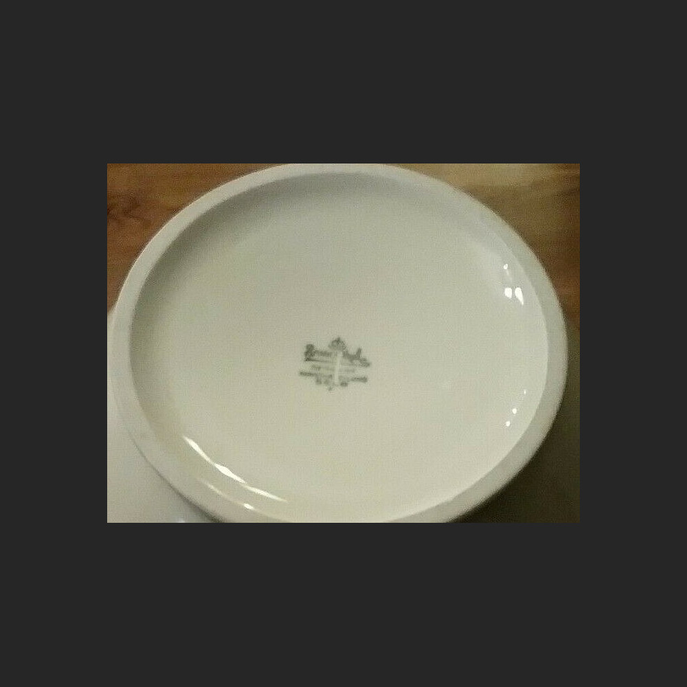 Wazon Rosenthal biały z reliefem duży antyczna porcelana Wazon Rosenthal biały z reliefem duży antyczna porcelana