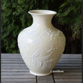 Wazon Rosenthal biały z reliefem duży antyczna porcelana Wazon Rosenthal biały z reliefem duży antyczna porcelana