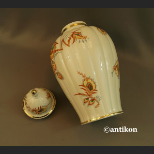 Wazon Thomas Ivory gr Rosenthal amfora z pokrywką 